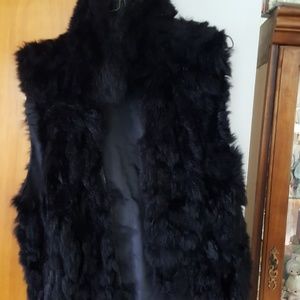 Woman's faux rabbit fur vest, zips up